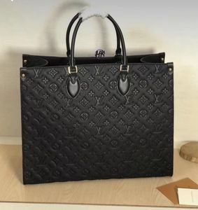 BLACK BEAUTY- LV On The Go