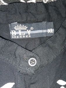 Black Embroidered Tunic Top