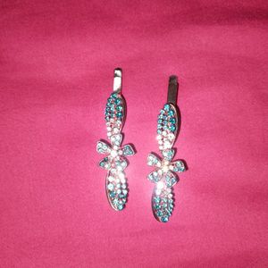 Sparkling Aqua &amp; White Hair Clips - Set of 2