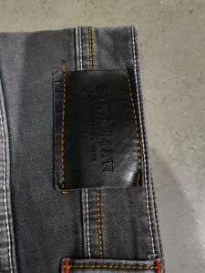 Stylish Grey Jeans