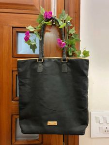 Reserved 🖤Versace Perfume Black Tote Bag🖤