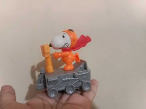 Snoopy Toy Car