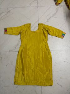 Yellow Embroidered suit