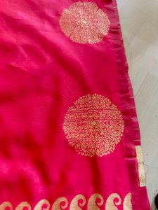 Elegant Red Banarasi Saree ❤️