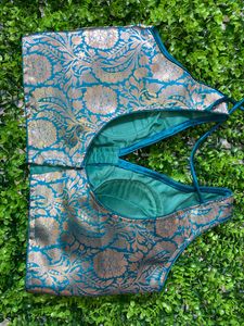 Sea gree blouse on discount only for today