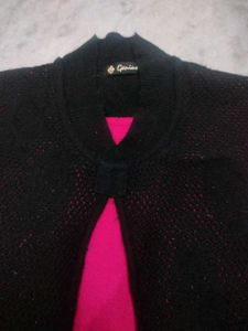 Woolen Top + Gift 🎁