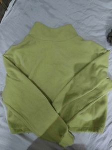 H&amp;M Sweatshirt,💚
