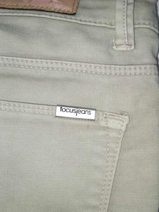 Beige Jeans