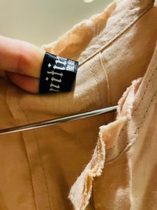 KOREAN BRAND LINEN SHIRT IN L