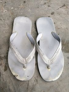 Relaxo Slipper Size - 6