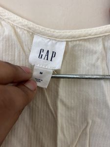 GAP Ivory Lace Trim Tank Top