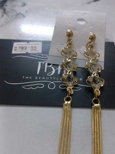 Elegant Gold Dangle Earrings