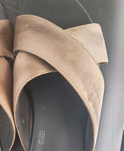 Zudio Sandals