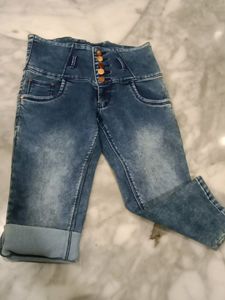 3 Quater Jeans