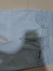 Light Wash High-Waisted Jeans