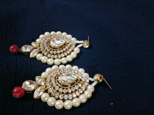 Elegant Necklace &amp; Earring Set