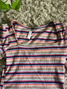 CAMPUS SUTRA- CROPTOP