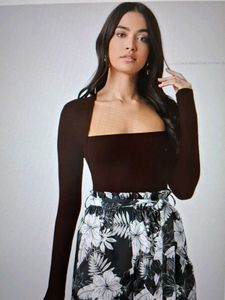 Harper Square Neck AAHWAN Top