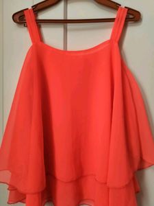BRAND NEW Casual Sleveless Flare Top