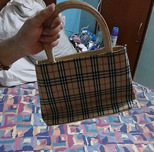 Tote Bag with Classic Burberry Plaid