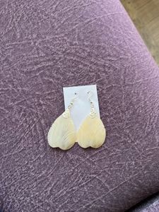 Shell Earrings