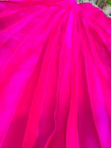 Beautiful Hot Pink Skirt🩷