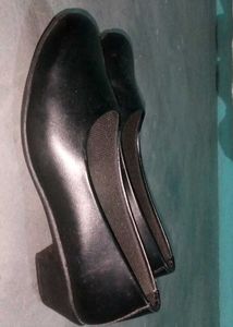 Black Colour Office Or Formal Pump Shoes