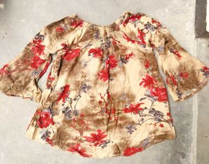 Tops And Tshirt