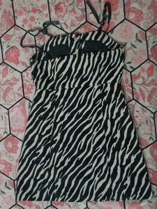 Pretty White And Black Zebra Print Dress