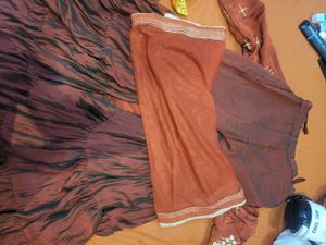 Elegant Ethnic shara set only for 1000