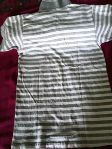 Half Sleeves T-Shirt - White&amp;Grey Striped