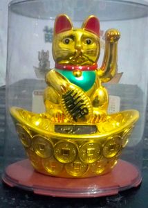 Lucky Cat Moving hand(solar charged)