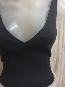 BARDOT v neck top