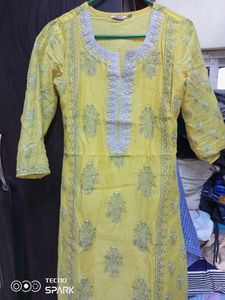 kurti with dupatta