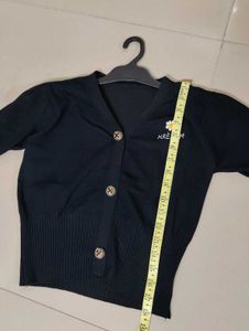 Stylish black Cropped Cardigan