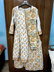Floral Print Kurta Set