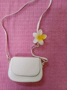 Chic White Crossbody Bag