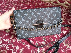 Sling Bag