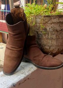 Brown Suede Chelsea Boots