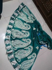 New Dress Elegant Green &amp; White Dres