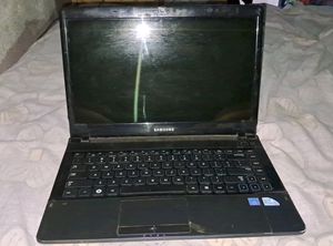 Samsung Np300E4Z Laptop
