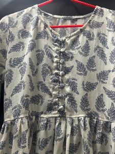 White Floral print Dress🌙