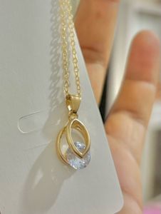 Minimal Chain Necklace