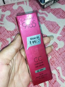 Lakme 9to5 CC Cream
