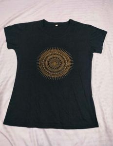 Graphic Print Tee