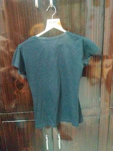 Black 🖤 Tshirt