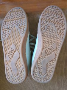 FILA Bubblegum Colored Shoes (Original)