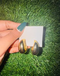 Golden Mini earring