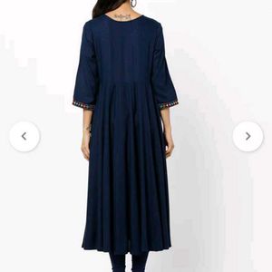Avaasa Anarkali Kurta