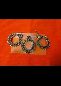 Mangtika And Earrings